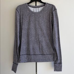Lululemon black and white long sleeve top